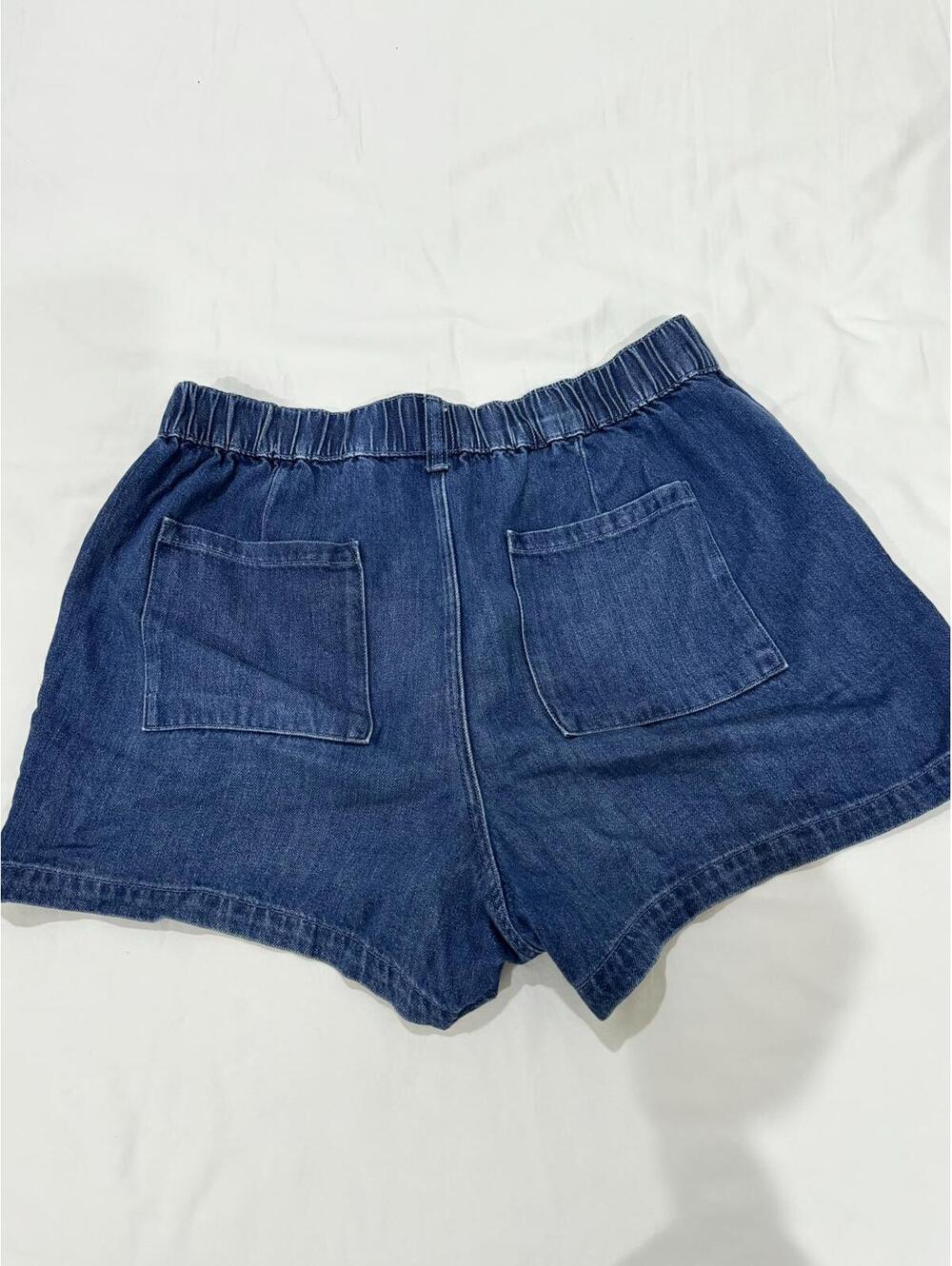 Gap High Rise Elastic Denim Utility Shorts Dark Wash XL 4" - Picture 4 of 9